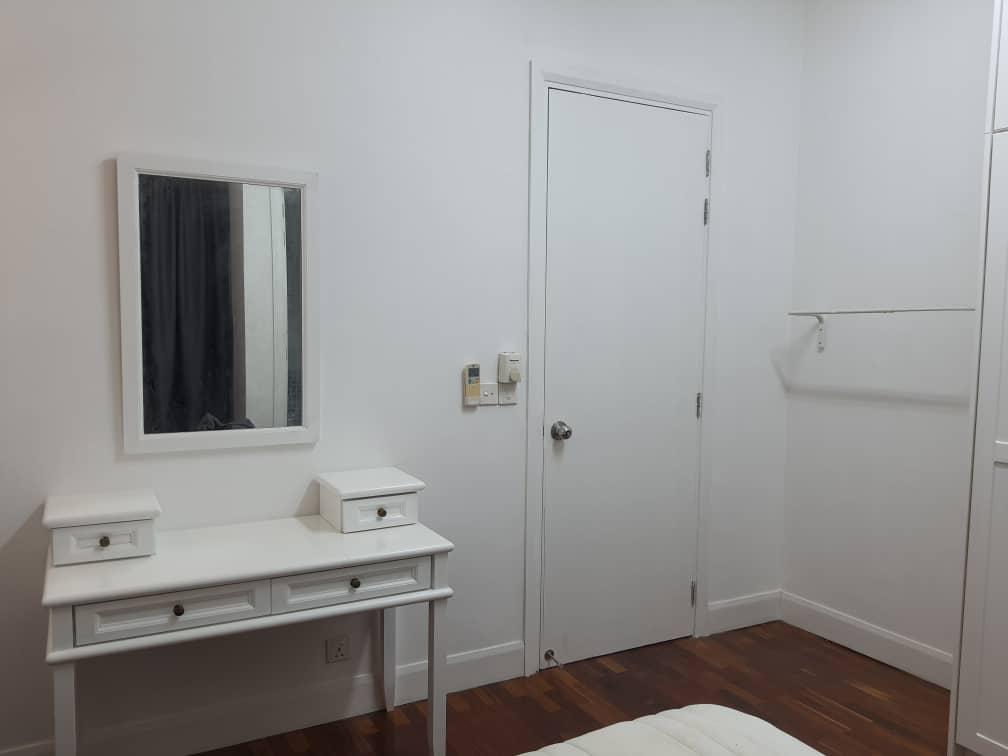 Surian Condo for Rent - photo 12
