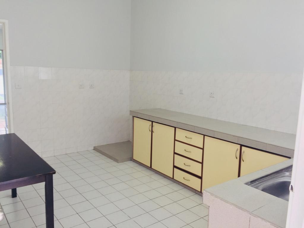 Double Terrace Unit for Rent - photo 4