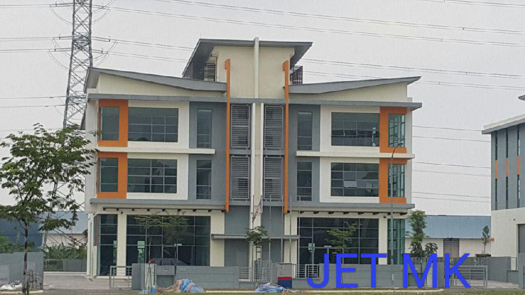 3 Storey Semi D Factory Warehouse 