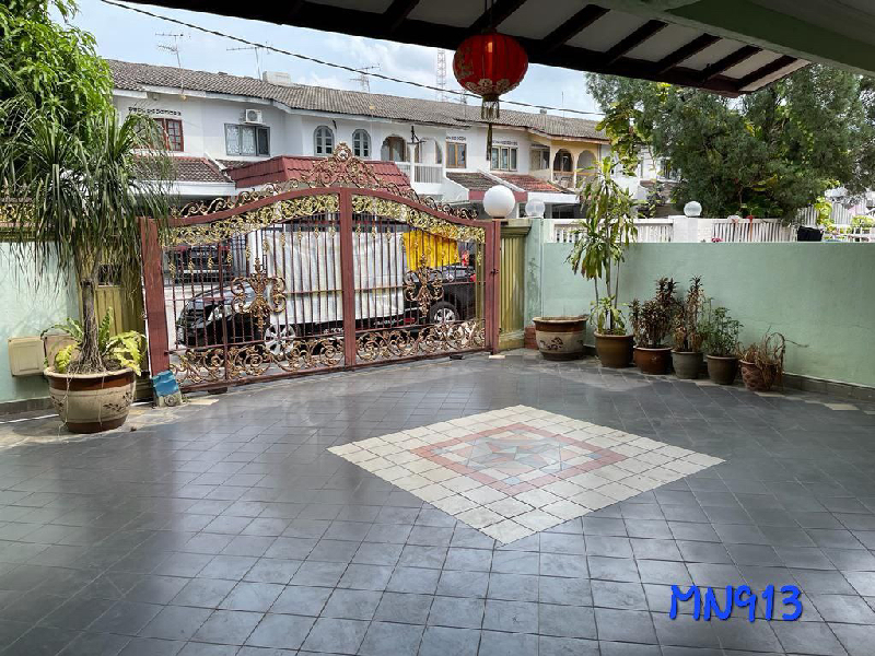 Batu Belah Klang 
