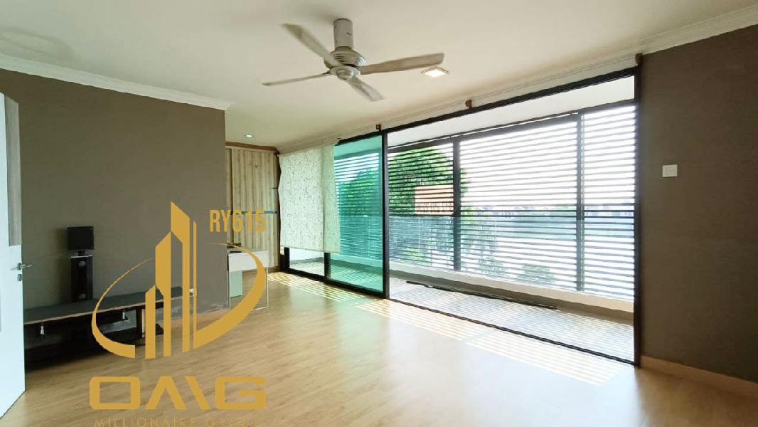 2.5 Storey Superlink  - photo 3