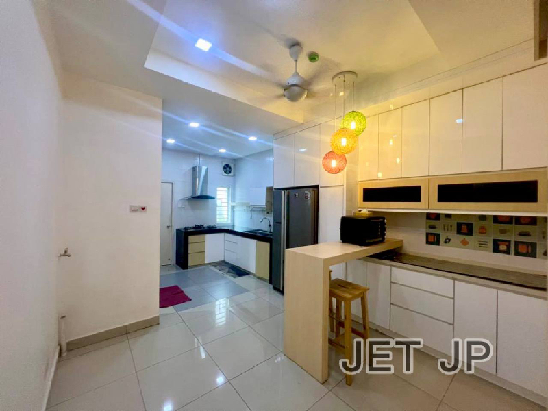 Double Storey House  - photo 3