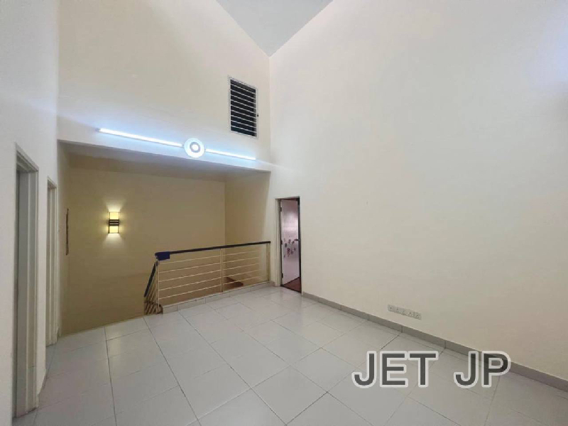 Double Storey House  - photo 11