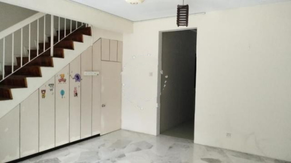 DOUBLE STOREY TAMAN WAWASAN PUCHONG RM1500 - photo 3