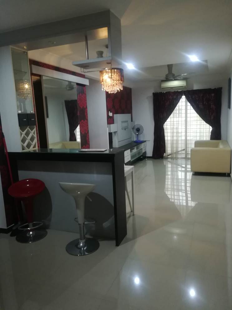 Vistaria Taman Puchong Perdana Partly Furnished 1K - photo 2