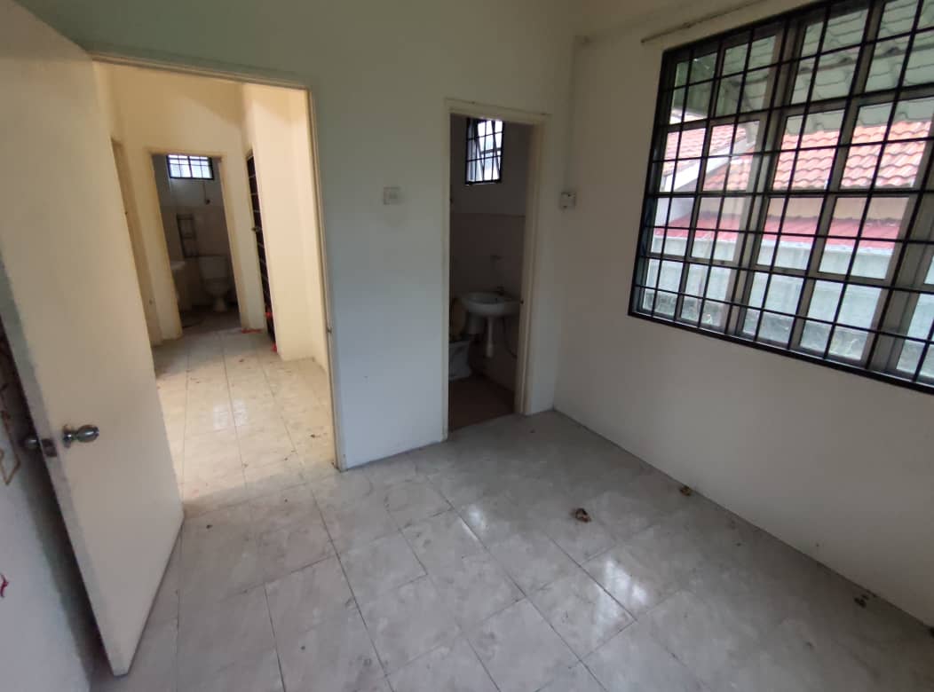 Bungalow Double Storey Bandar Bukit Mahkota Bangi - photo 5