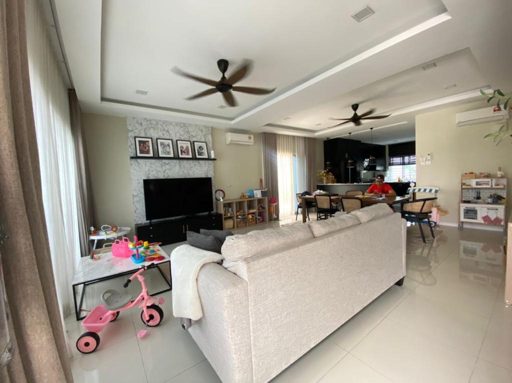 CORNER Reno Lawa 6 Car Parks Casa Green Cybersouth - photo 10