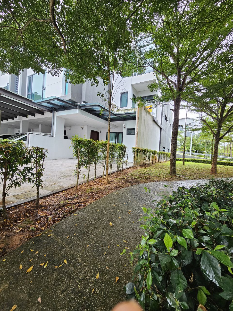 ENDLOT Groundfloor Townhouse at Sunway Montana - photo 3