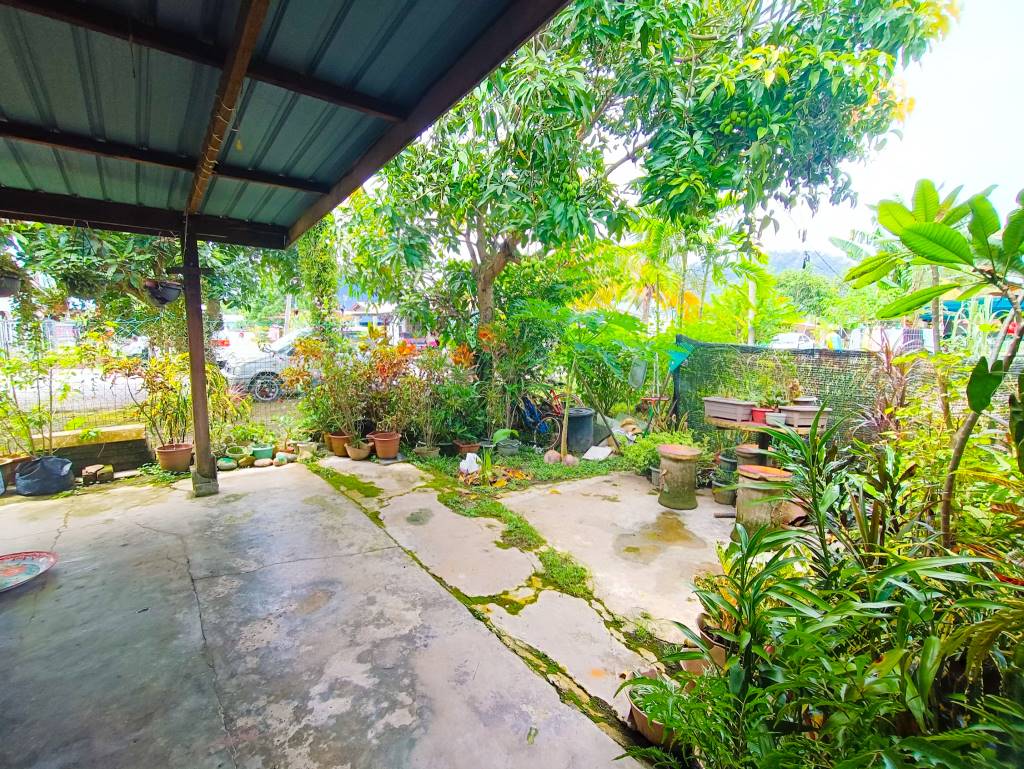 Tanah Dan Rumah Untuk Dijual Kamping Teroh, Karak - photo 6