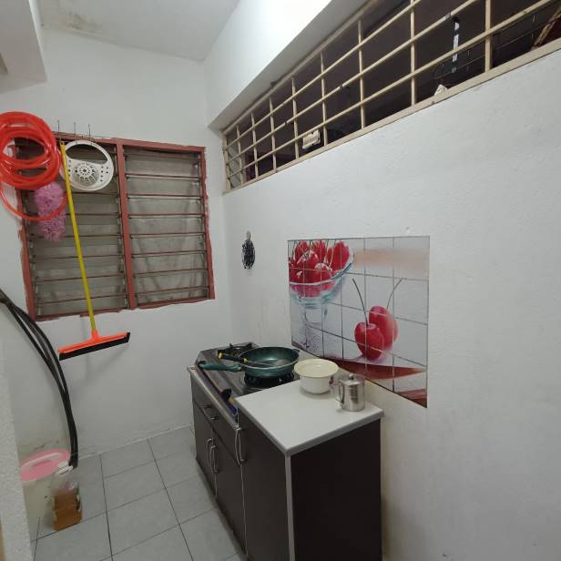 TERMURAH Apartment Mawar Taman Tun Teja, Rawang - photo 11