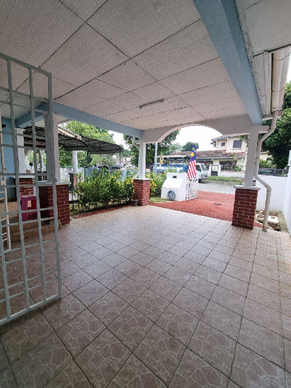 2 Storey Terrace Jalan Plumbum Seksyen 7 Shah Alam - photo 3