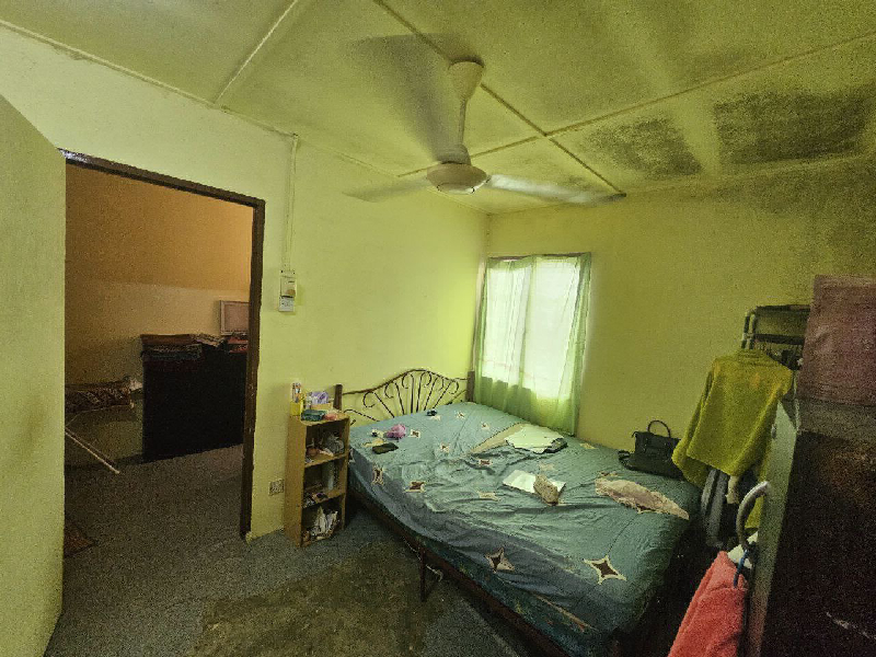 Fully Renovated Teres 2 Tingkat Jalan Rotan Semut,Seksyen 18, Shah Alam - photo 11