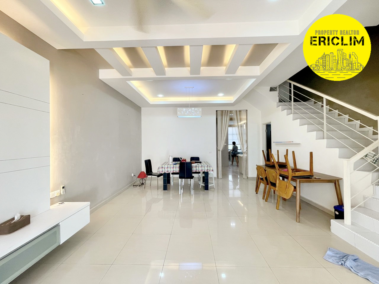 3 Sty Terrace, Setia Pearl Island, 2400 Sqft - photo 3