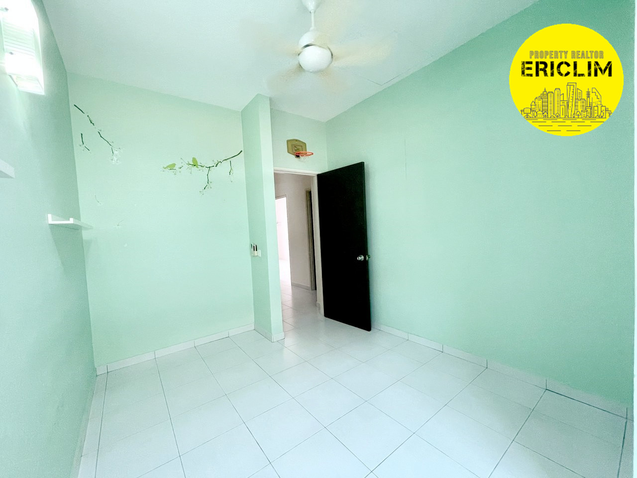 3 Sty Terrace, Setia Pearl Island, 2400 Sqft - photo 11