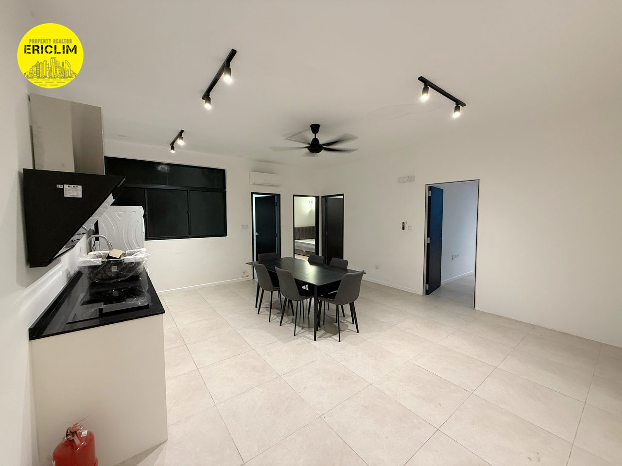 Anggun Residence 21197 3BR - photo 2