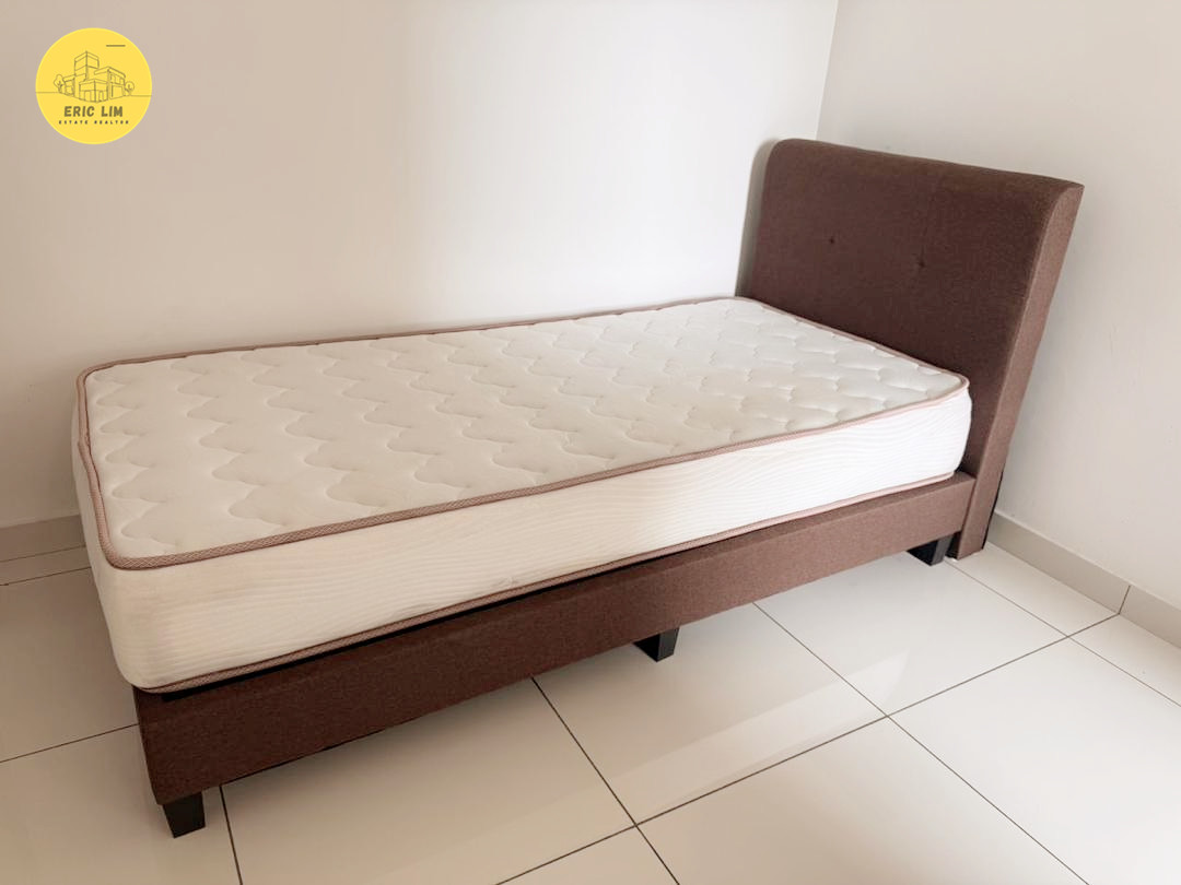 Light Linear 10390 Rent - photo 8