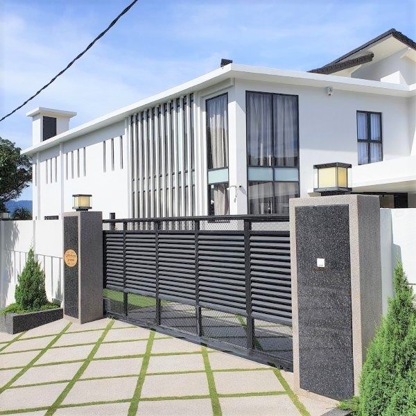 3 Storey Bungalow Ho ...