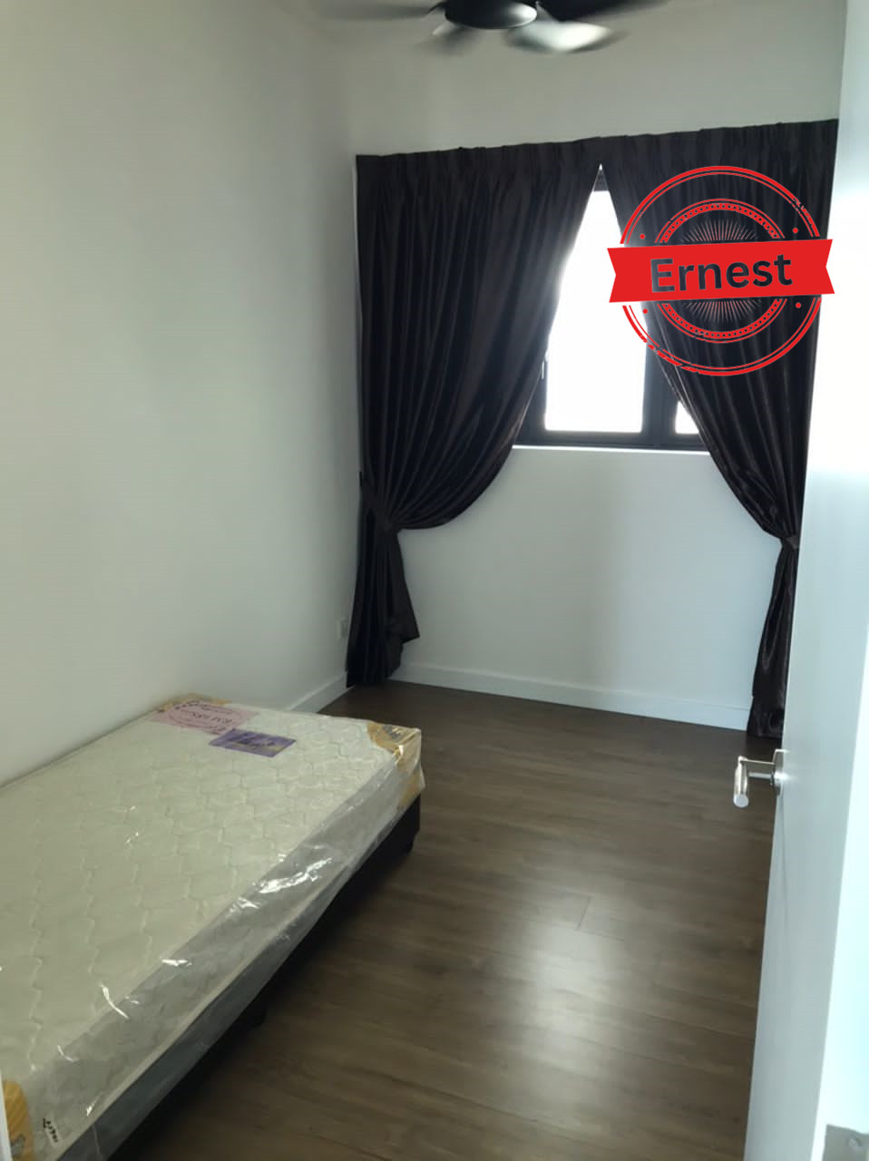 No Post 3 Residence 3R2B 4603 - photo 4