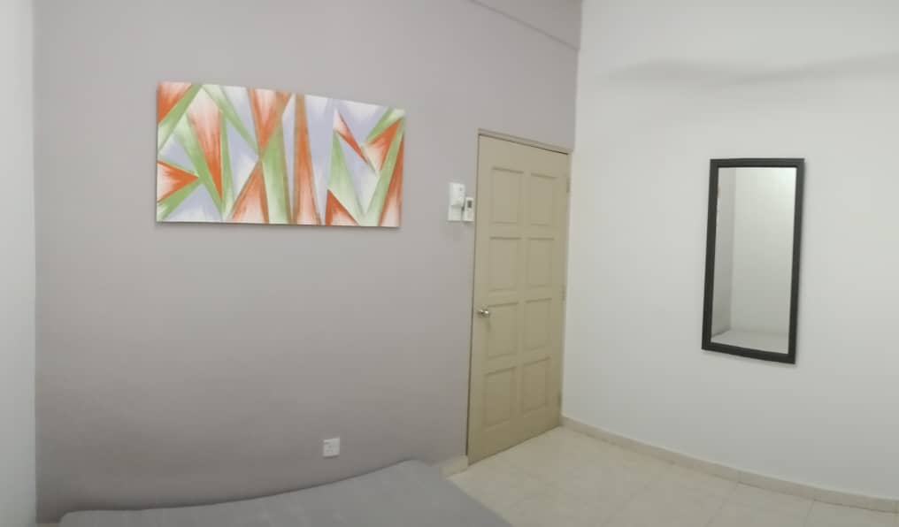 8th floor  Lavender Park unit 1 - photo 4