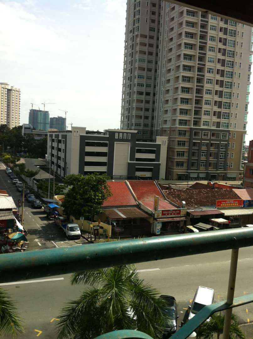 96-03-10A Prima Tanjung - photo 2
