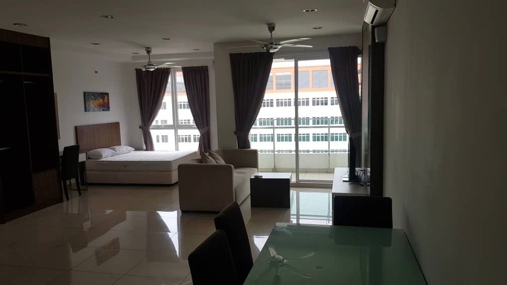 19-06 Mansion one - photo 5