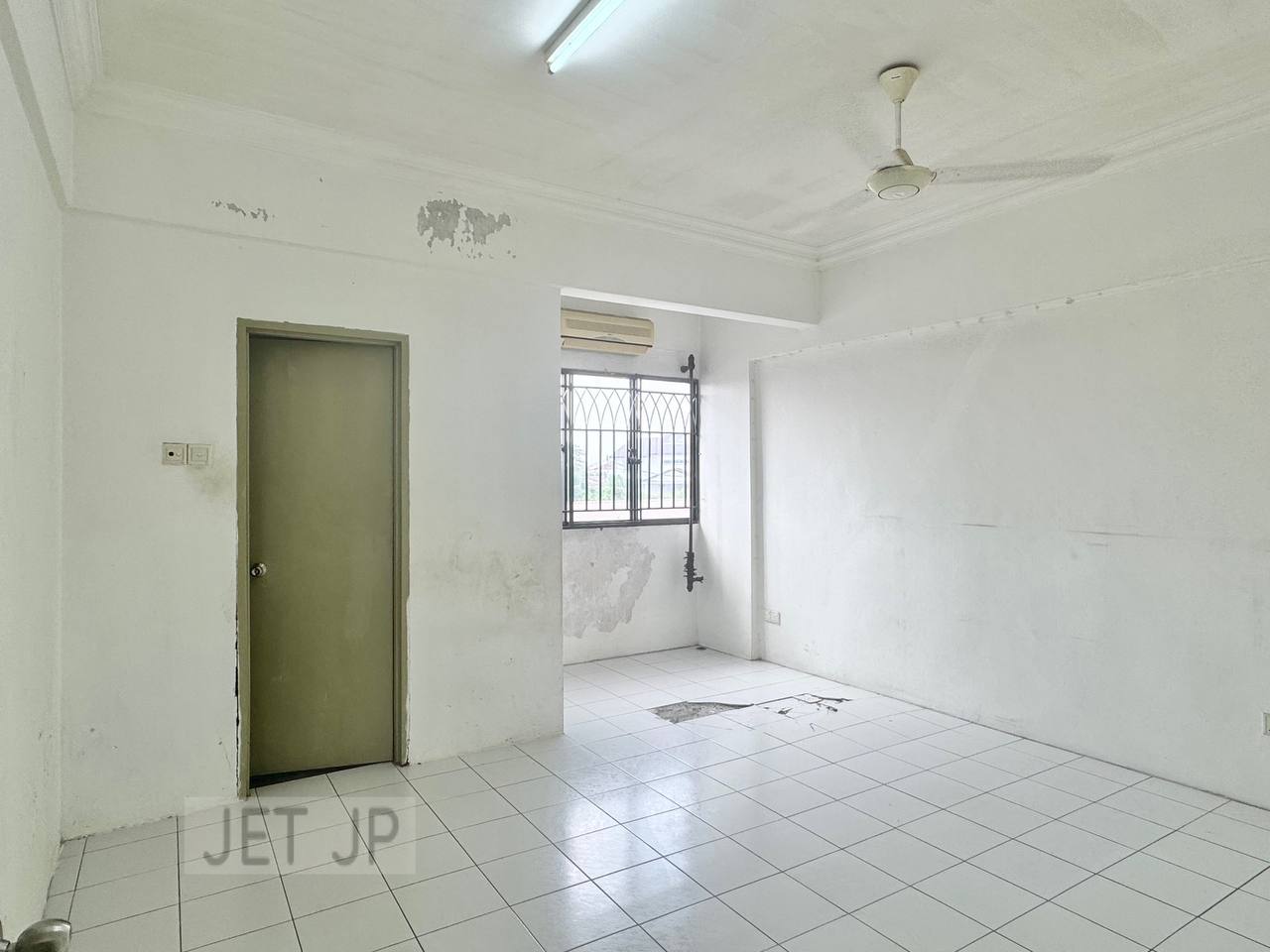 1150sqft Prima Bayu Apartment - photo 7