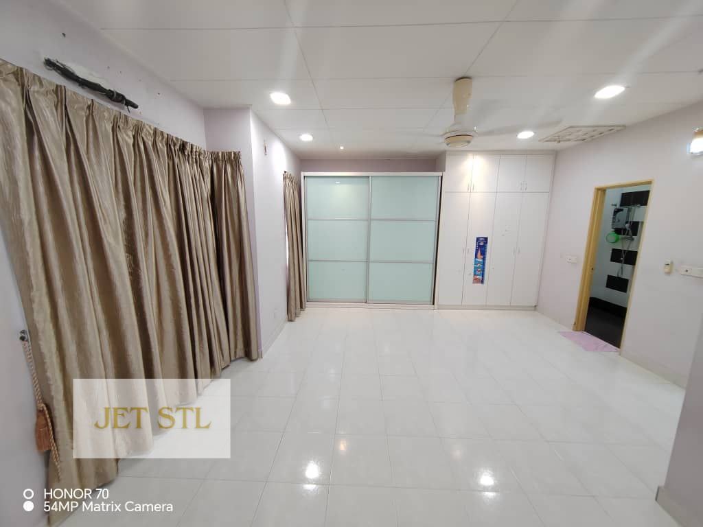Setia Impian 4 Double Storey Good Condition - photo 3