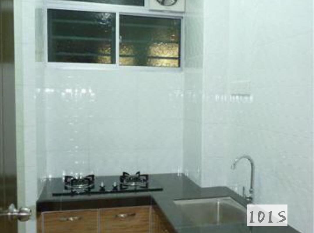 For rent Lagoon suite condo kota kemuning - photo 2