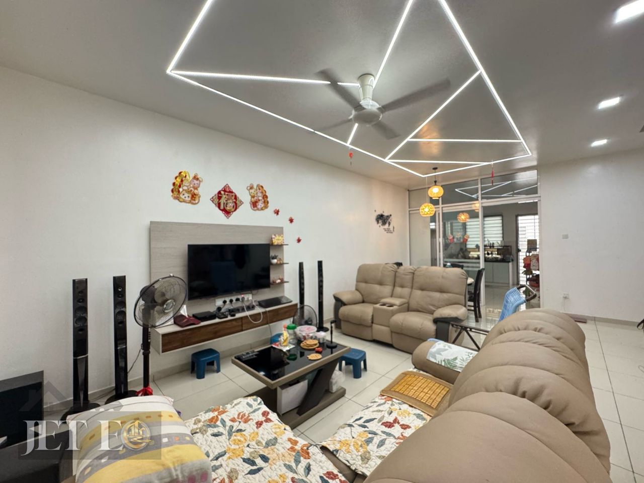 Jenjarom House Fully Furnished - photo 3