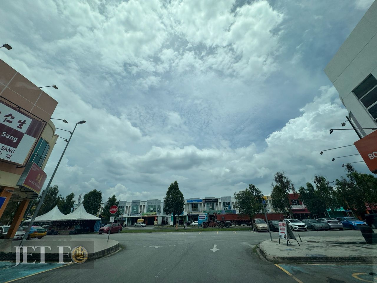 Jenjarom Shop lot - photo 2