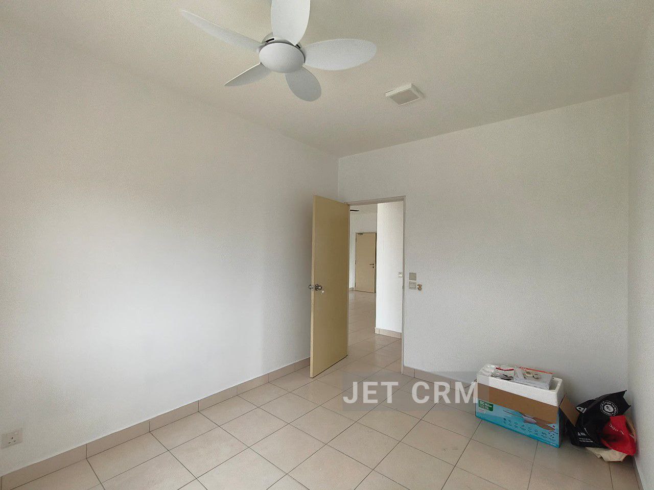 920sqft Seri Baiduri Apartment Setia Alam - photo 2