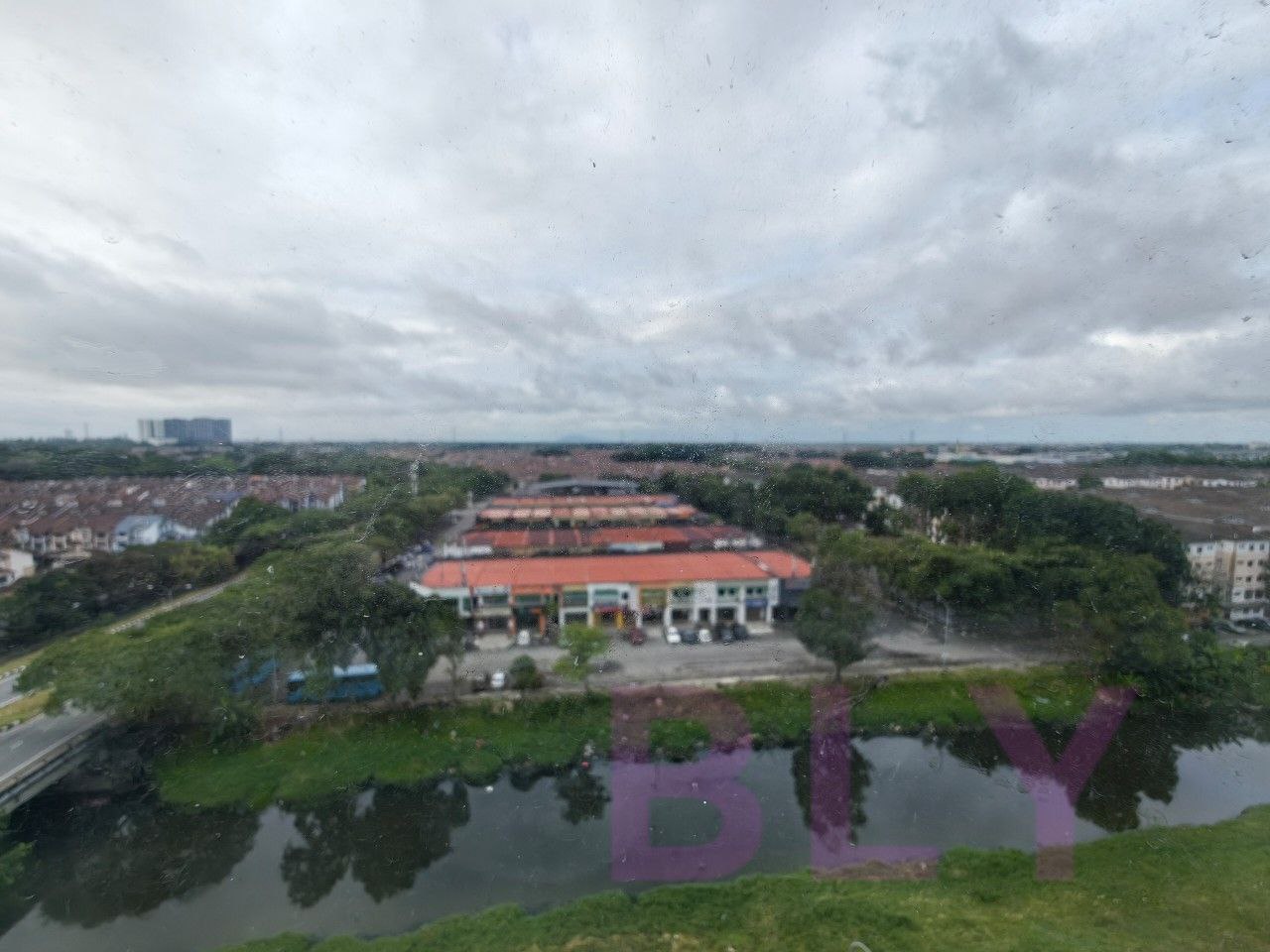Bandar Bukit Tinggi 2 Trifolis Apartment - photo 8