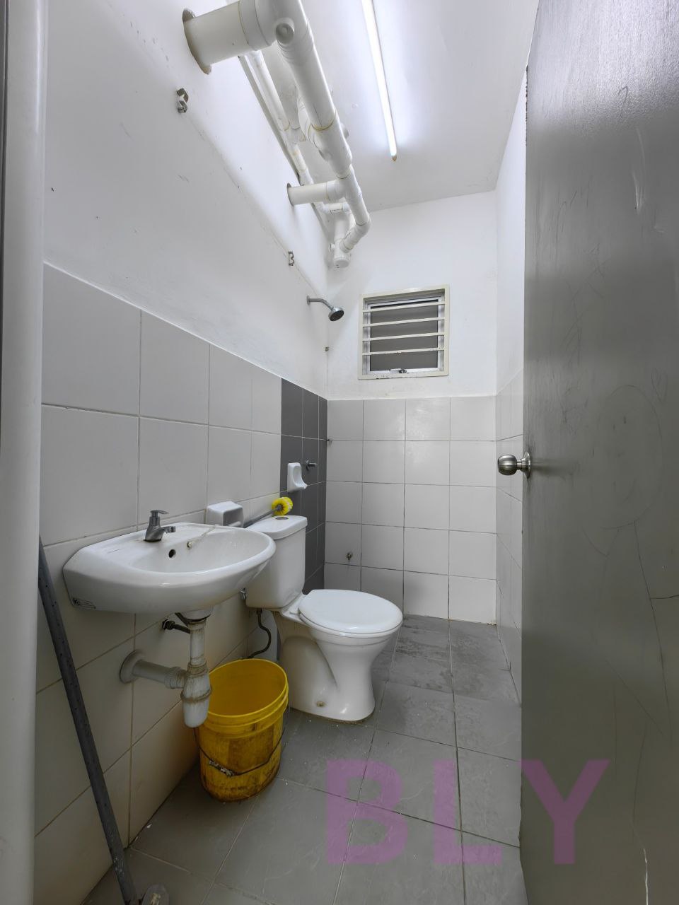 Bandar Bukit Tinggi 2 Trifolis Apartment - photo 11