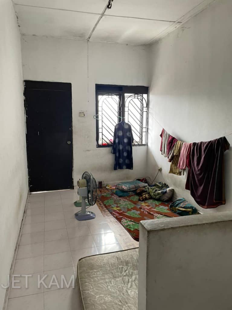 Full Loan Taman Klang Utama Double Storey - photo 4