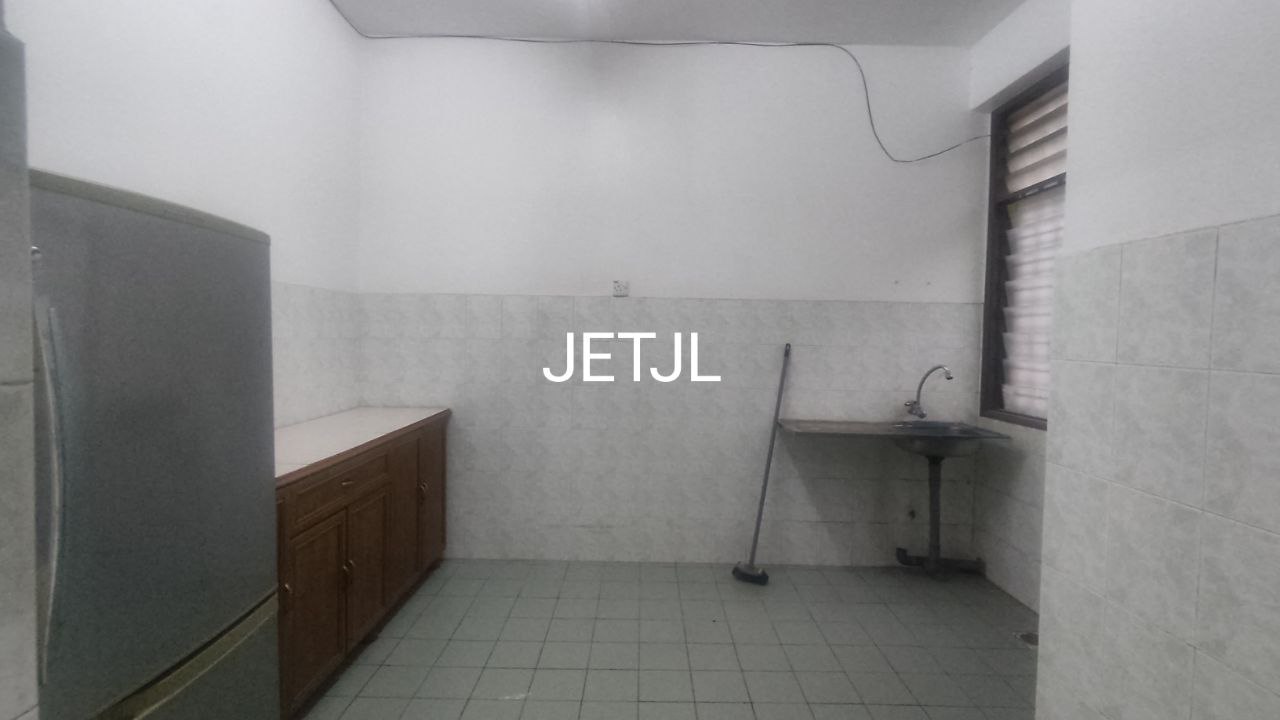 Sewa 20x70 Bukit Tinggi Klang Double Storey - photo 3