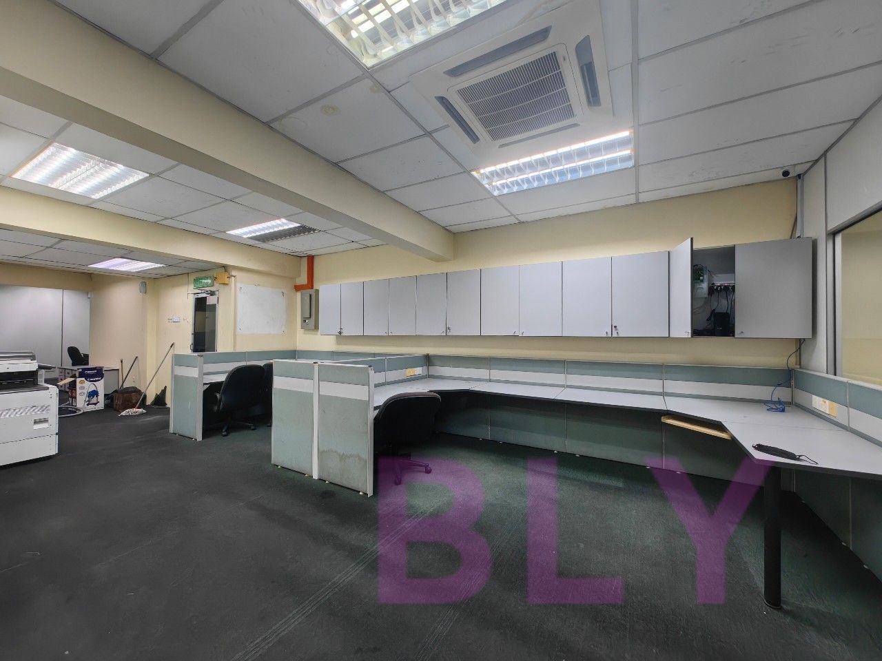 Limited Unit Bukit Tinggi 1 Klang Shop Lot - photo 3