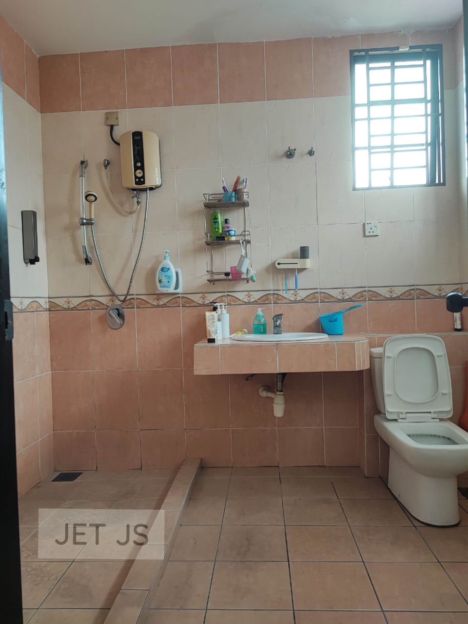 Limited Bandar Bukit Tinggi Double Storey Semi D - photo 8