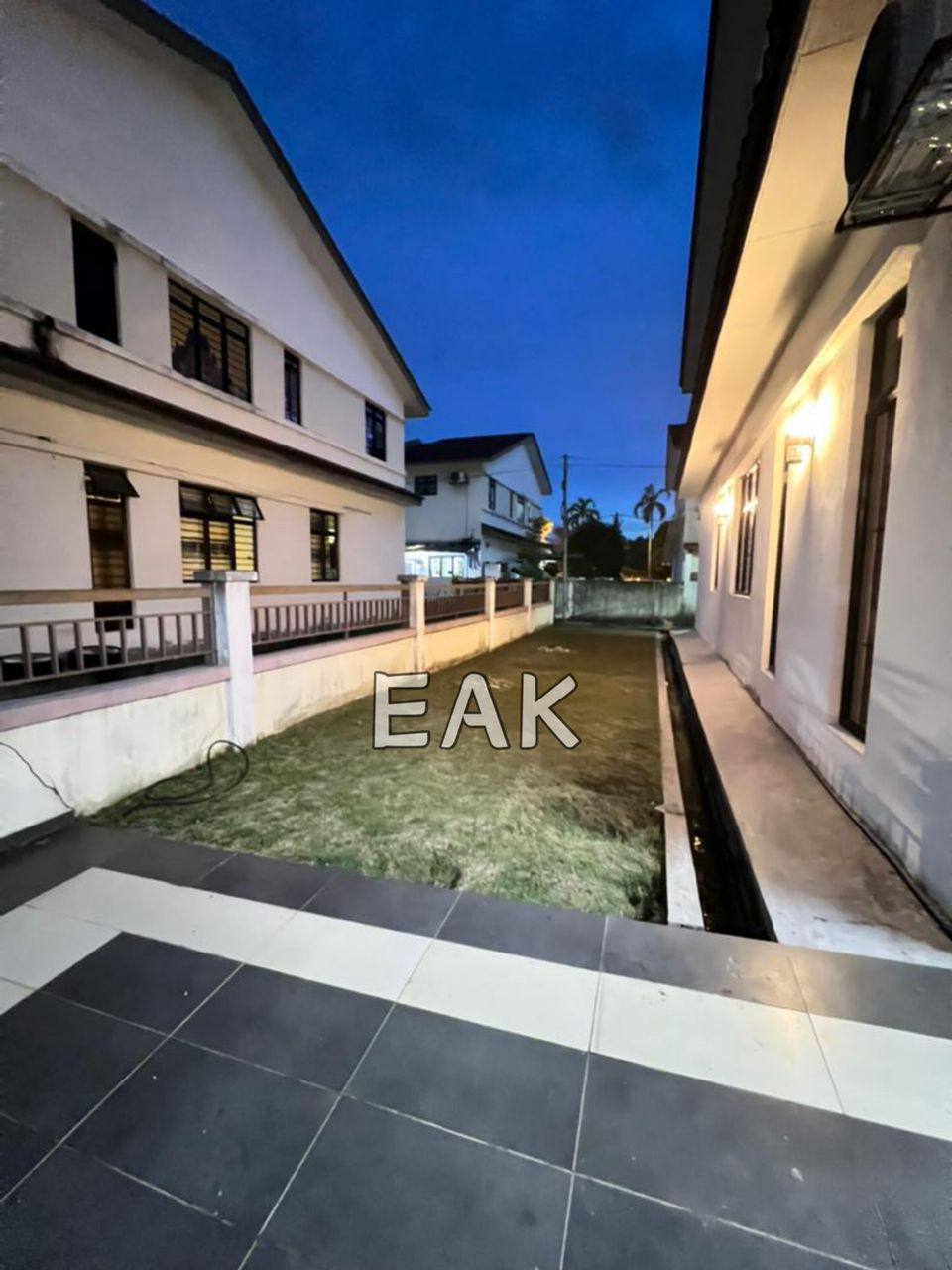 Bandar Puteri Lorong Gelang Double Storey End Lot - photo 3