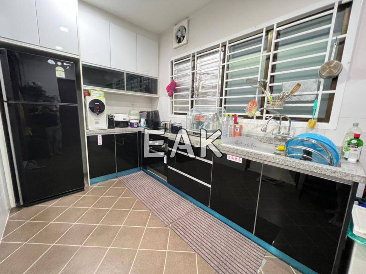 Bandar Puteri Lorong Gelang Double Storey End Lot - photo 12