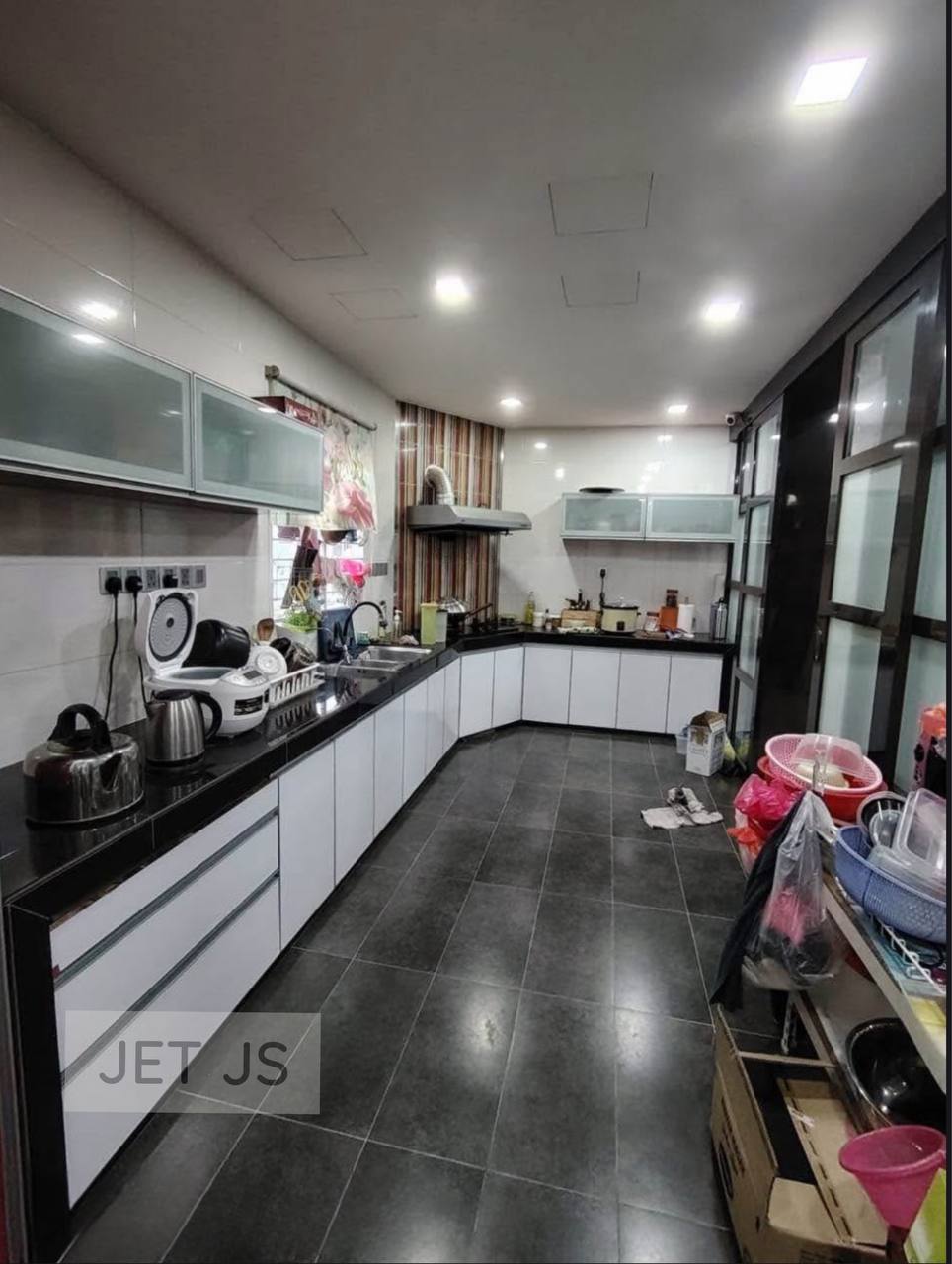Corner Unit Bandar Bukit Tinggi Double Storey - photo 6