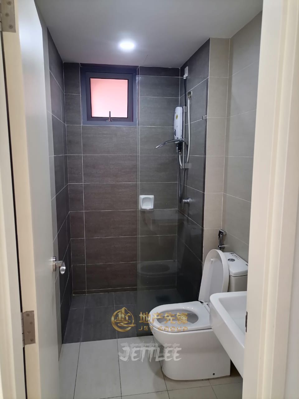 Adria Gravit8 Klang Service Apartment - photo 5
