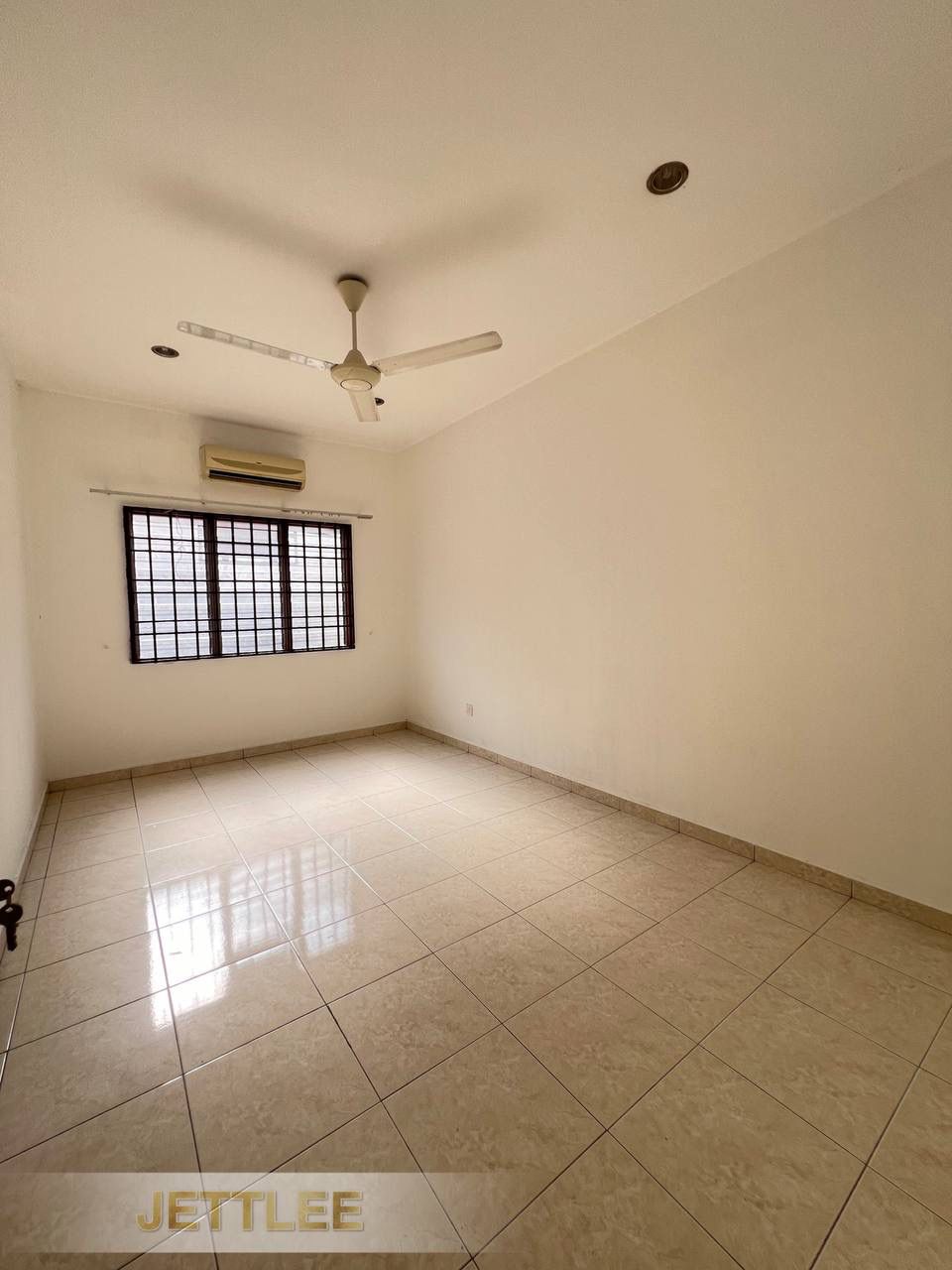 Taman Bayu Perdana Klang Double Storey - photo 9