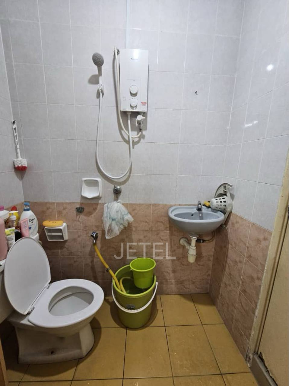 Bandar Botanic Kiara Double Storey Renovated Unit - photo 6