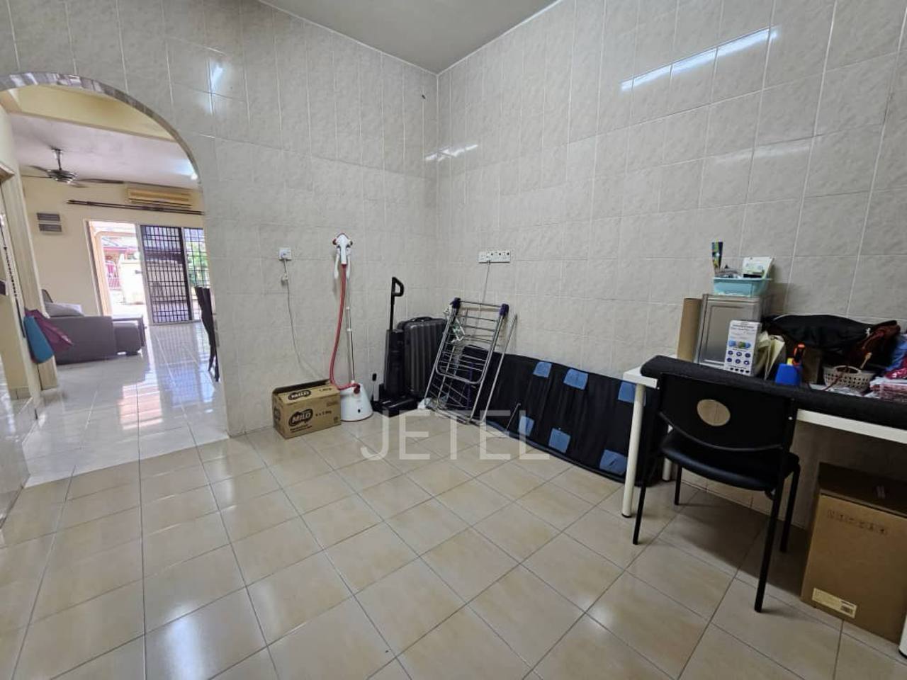 Bandar Botanic Kiara Double Storey Renovated Unit - photo 7