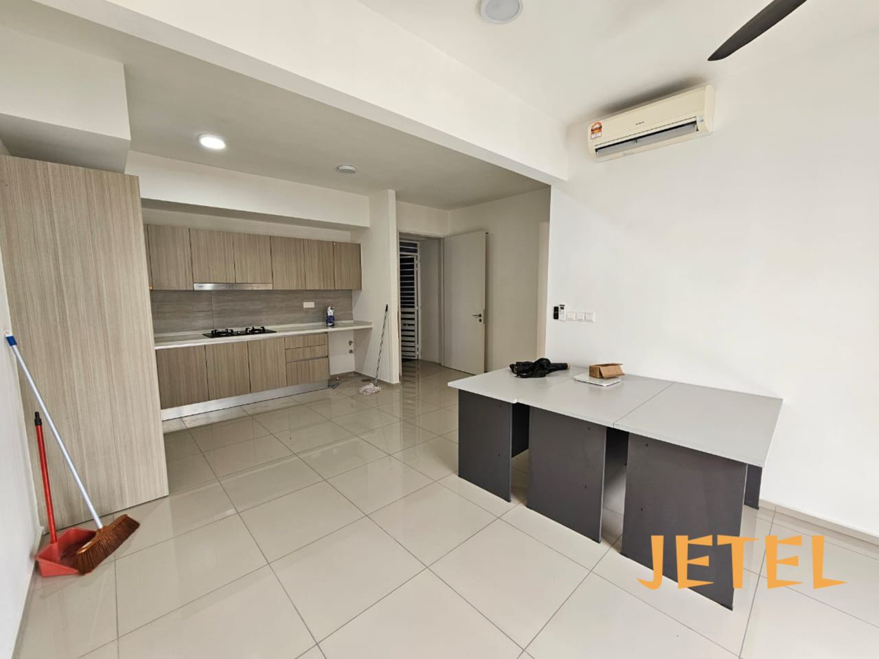Rent Gravit 8 Andama ...