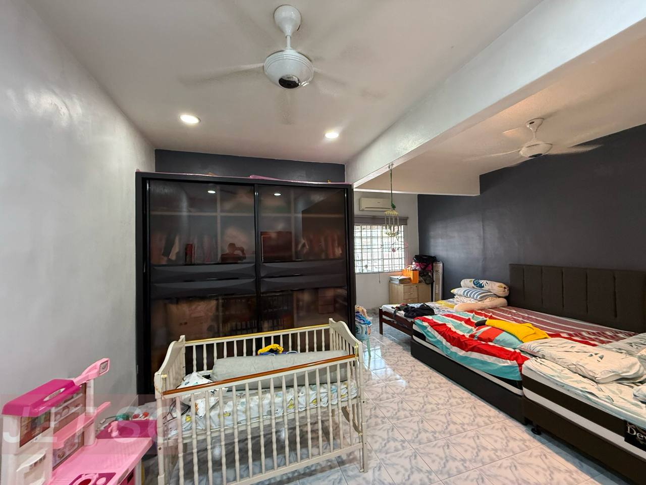 Extended Unit Klang Utama Double Storey - photo 2