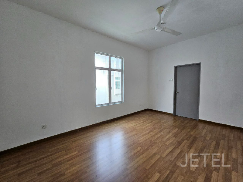 Cheaper unit Canary Garden Klang Semi D - photo 6
