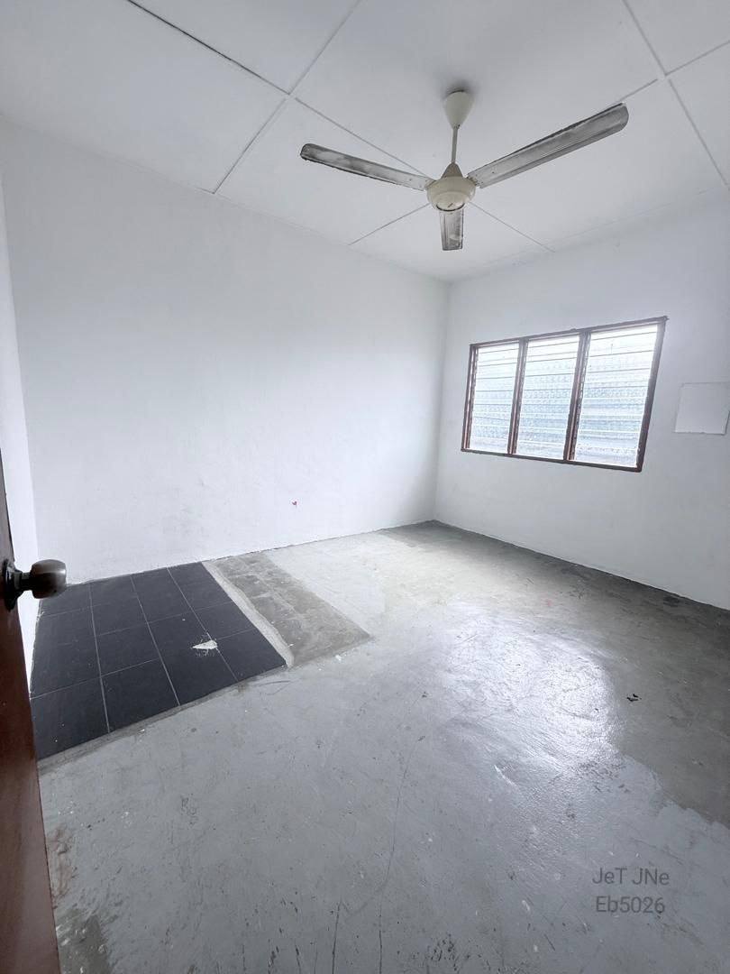 Low Cost Taman Sentosa Klang Double Storey - photo 2