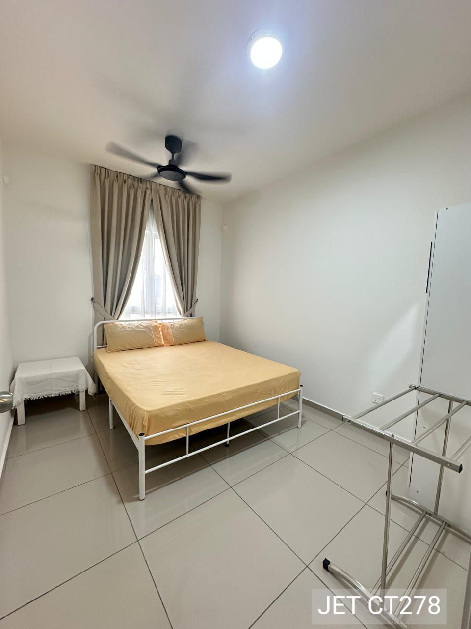 Limited 1257sqft Maple Residence Furnished Unit - photo 11