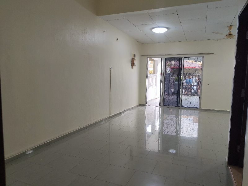 1.5 Storey Terrace House For Rent, Taman Sakeh Baru, Muar  - photo 4